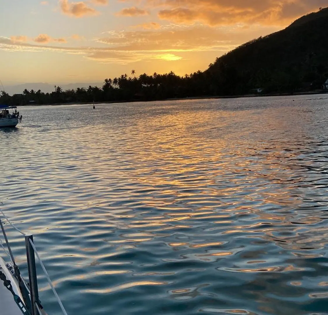 Catamaran Amaya - Sejour Insolite Sur Le Lagon De Moorea Hauru Botel
